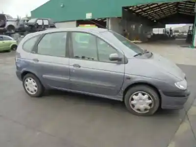 Scrapping Vehicle renault megane i scenic (ja0) f9q k7 of the year 1999 powered f9q