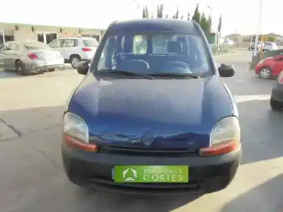 Здавання транспортного засобу RENAULT KANGOO I (F/KC0) D/F9Q року 2000 потужний F9Q Здавання транспортного засобу RENAULT KANGOO I (F/KC0) D/F9Q року 2000 потужний F9Q