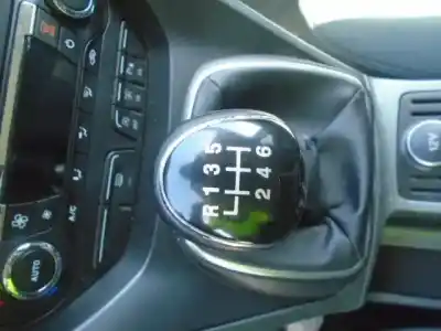 Здавання транспортного засобу ford c-max (cb7) m1da1j року 2013 потужний m1da1j