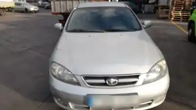 Vehículo de desguace daewoo lacetti cdx del año 2004 con motor t18sed