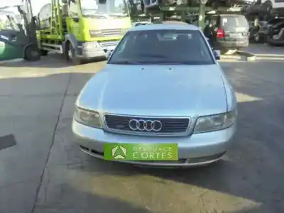 Veículo de Sucata AUDI A4 B5 (8D2) 2.5 TDI do ano 1999 alimentado AFB