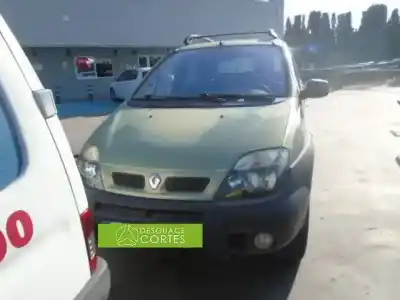 Scrapping Vehicle RENAULT SCENIC RX4 (JA0) F9Q740 of the year 2001 powered F9Q740