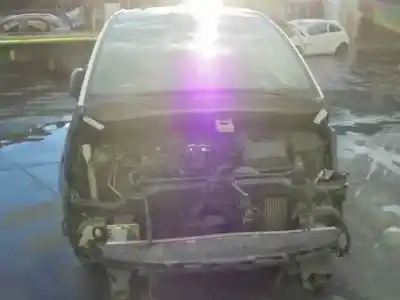 Scrapping Vehicle CITROEN C4 PICASSO RHB of the year 2004 powered RHB