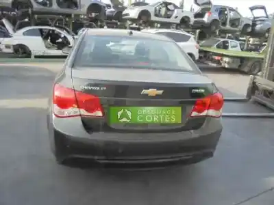 Утилизация автомобиля chevrolet cruze 5-puertas z20d1 года 2013 питание z20d1