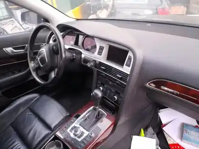 Scrapping Vehicle audi a6 avant (4f5) asb of the year 2013 powered asb