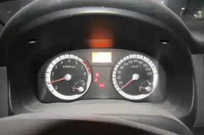 Veicolo di demolizione kia rio (jb) g4ed dell'anno 2006 alimentato g4ed