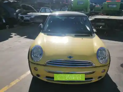 Veicolo di demolizione MINI MINI (R50,R53) W10B16AG dell'anno 2006 alimentato W10B16AG