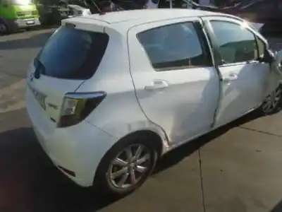 Veículo de Sucata toyota yaris (ksp1/nlp1/nsp1) 1nz do ano 2013 alimentado 1nz