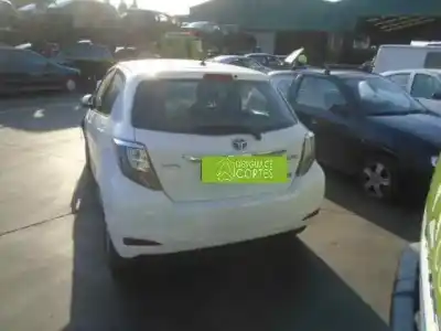 Veículo de Sucata toyota yaris (ksp1/nlp1/nsp1) 1nz do ano 2013 alimentado 1nz