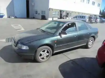 Veicolo di demolizione audi a4 b5 (8d2) 2.6 dell'anno 1996 alimentato abc Veicolo di demolizione audi a4 b5 (8d2) 2.6 dell'anno 1996 alimentato abc