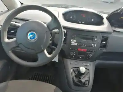 Здавання транспортного засобу fiat idea (135) 188a9000 року 2007 потужний 188a9000