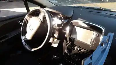 Здавання транспортного засобу renault clio iv h4b400 року 2019 потужний h4b400