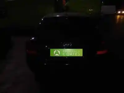 Здавання транспортного засобу audi a3 (8l1) 1.8 року 1999 потужний agn