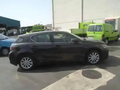 Scrapping Vehicle lexus ct (zwa10_) 200h (zwa10_) of the year 2013 powered 2zr