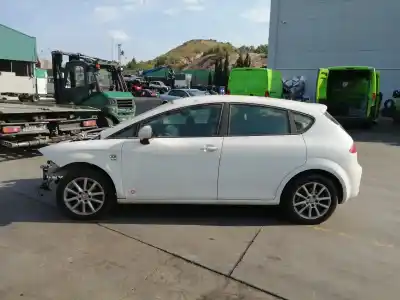 Здавання транспортного засобу seat leon (1p1) 1.2 tsi року 2011 потужний cbzb