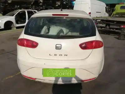 Здавання транспортного засобу seat leon (1p1) 1.2 tsi року 2011 потужний cbzb