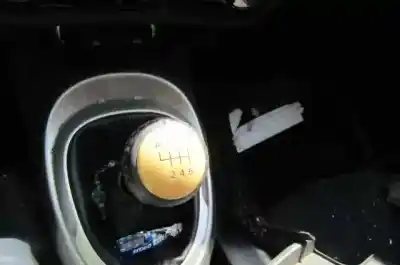 Sloopvoertuig nissan juke (f15e) k9k van het jaar 2010 aangedreven k9k