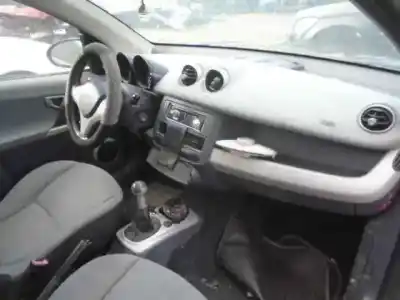 Здавання транспортного засобу smart forfour g-134910 року 2001 потужний 134910