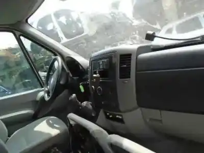 Здавання транспортного засобу volkswagen                                         crafter combi (2e)                                                                                                                                                                                                                                         bjl року 2008 потужний bjl
