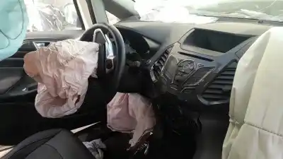Здавання транспортного засобу ford ecosport 1.5 ti-vct року 2014 потужний jk8