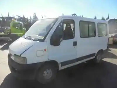 Veicolo di demolizione peugeot boxer (290/330) furgón bat.2850mm (2002) rhv dell'anno 2003 alimentato rhv