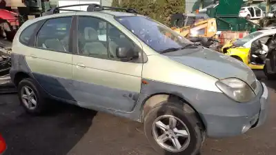 Scrapping Vehicle renault scenic rx4 (ja0) f9q748 of the year 2002 powered f9q748