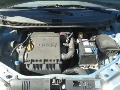 Здавання транспортного засобу fiat idea (135) 843a1000 року 2004 потужний 843a1000