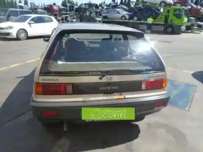 Veículo de Sucata honda                                              civic (ec/ed)                                                                                                                                                                                                                                              d15b2 do ano 2000 alimentado d15b2