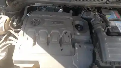 Veículo de Sucata volkswagen touran (5t1) 1.6 tdi do ano 2017 alimentado dgda