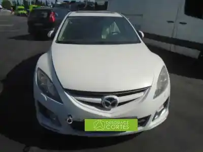 Véhicule à la ferraille MAZDA 6 BERLINA (GH) D/R2 de l'année 2002 alimenté R2