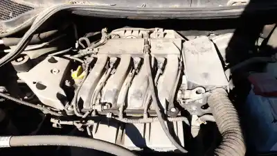 Scrapping Vehicle renault scenic rx4 (ja0) f4r744 of the year 2002 powered f4r744