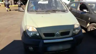 Scrapping Vehicle renault scenic rx4 (ja0) f4r744 of the year 2002 powered f4r744