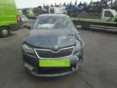 Здавання транспортного засобу SKODA RAPID SPACEBACK (NH) CAYB року 2015 потужний CAYB
