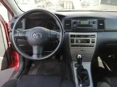 Sloopvoertuig toyota corolla (e12) 1nd-tv van het jaar 2005 aangedreven 1nd