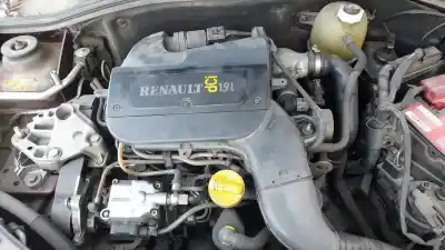 Scrapping Vehicle renault clio ii fase i (b/cb0) f9qr7 of the year 2001 powered f9qr7