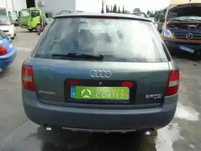 Veículo de Sucata audi allroad c5 (4bh) 2.5 tdi quattro do ano 2007 alimentado bau