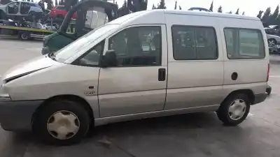 Здавання транспортного засобу citroen jumpy dhx року 2005 потужний dhx