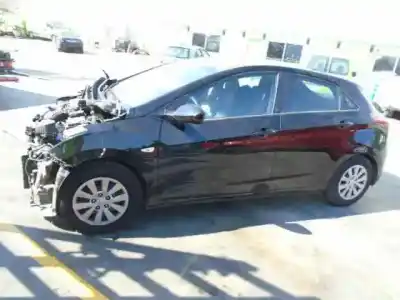 Scrapping Vehicle hyundai i30 ranchera familiar (gd) 1.4 crdi of the year 2017 powered d4fc