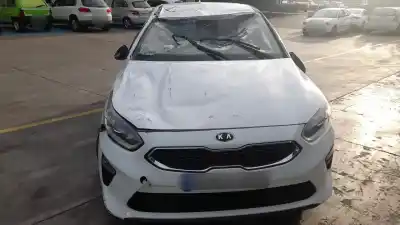 Veículo de Sucata KIA CEED (CD) D4FE do ano 2018 alimentado D4FE