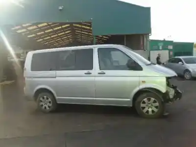 Scrapping Vehicle volkswagen t5 transporter furgón/combi (7h) axe of the year 2004 powered axe