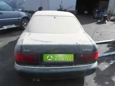 Здавання транспортного засобу audi a8 (d2) akf року 2000 потужний akf