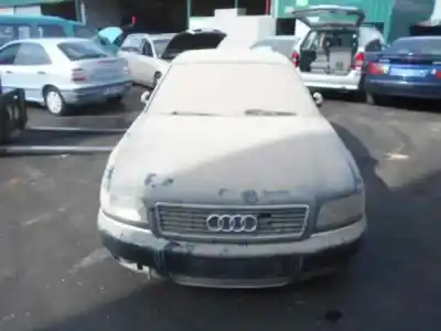 Здавання транспортного засобу audi a8 (d2) akf року 2000 потужний akf