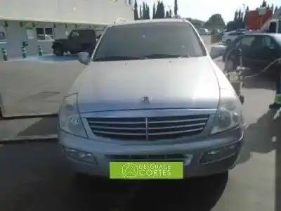 Veículo de Sucata SSANGYONG REXTON / REXTON II (GAB_) 2.7 XDI 4X4 do ano 2004 alimentado D27DT