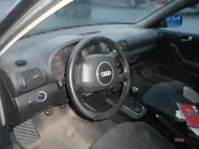 Scrapping Vehicle audi a3 (8l1) 1.6 of the year 2001 powered avu