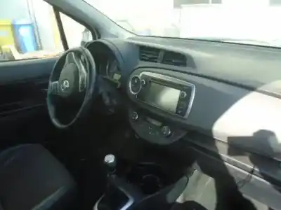 Veicolo di demolizione toyota yaris (ksp1/nlp1/nsp1) 1nd dell'anno 2011 alimentato 1nd