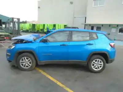 Véhicule à la ferraille jeep compass (mp) 55263624 de l'année 2019 alimenté 55263624