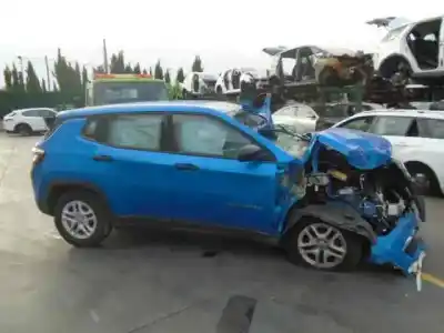 Véhicule à la ferraille jeep compass (mp) 55263624 de l'année 2019 alimenté 55263624