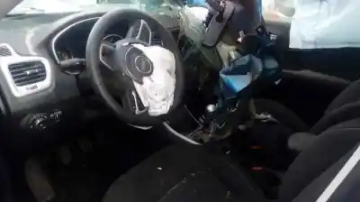 Véhicule à la ferraille jeep compass (mp) 55263624 de l'année 2019 alimenté 55263624