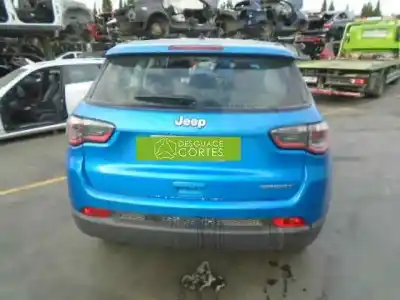 Véhicule à la ferraille jeep compass (mp) 55263624 de l'année 2019 alimenté 55263624