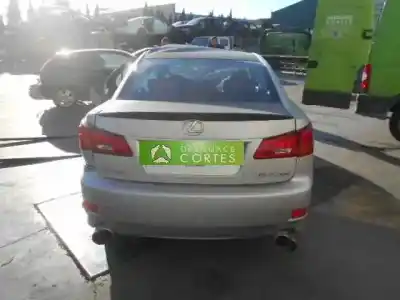 Veicolo di demolizione lexus is (ds2/is2) 2adfhv dell'anno 2006 alimentato 2adfhv